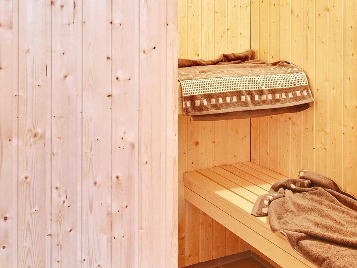 12 Person Holiday Home In Hasselberg Kappeln Dış mekan fotoğraf